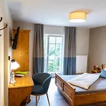 Landgasthof&brauerei Löwen Sasbach 3*