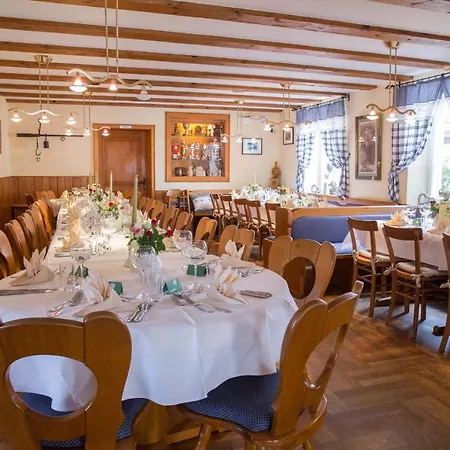 Landgasthof & Brauerei Loewen Sasbach 3* Sasbach (Ortenau)