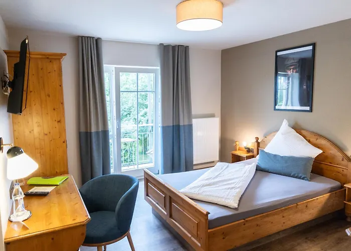 Landgasthof & Brauerei Loewen Sasbach 3* Sasbach (Ortenau)