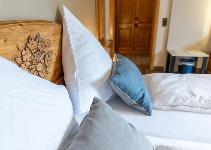 Landgasthof & Brauerei Loewen Sasbach Hotel